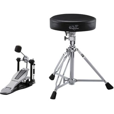 Roland Dap-3X Essential V-Drums Accessoires bestaande uit een paar hickory-stokken, een pedaal met het nieuwe -logo en een batterijtroon met dubbel versterkt statief Roland Dap-3X Essential V-Drums Accessoires bestaande uit een paar hickory-stokken, een pedaal met het nieuwe -logo en een batterijtroon met dubbel versterkt statief