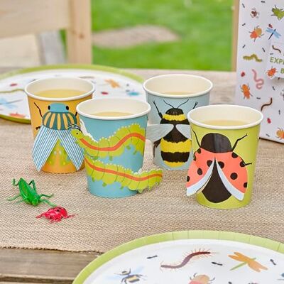 Ginger Ray 8 stuks griezelige feestbekers van papier met insecten, 3D pop-out voor kinderen, meerkleurig Ginger Ray 8 stuks griezelige feestbekers van papier met insecten, 3D pop-out voor kinderen, meerkleurig