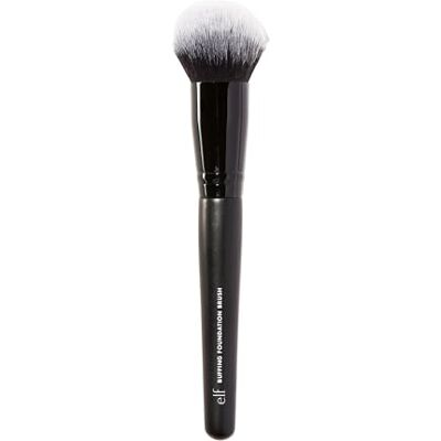 e.l.f. De Buffing Foundation Brush is een veganistische foundationkwast, voor een gelijkmatige look en een natuurlijke afwerking e.l.f. De Buffing Foundation Brush is een veganistische foundationkwast, voor een gelijkmatige look en een natuurlijke afwerking