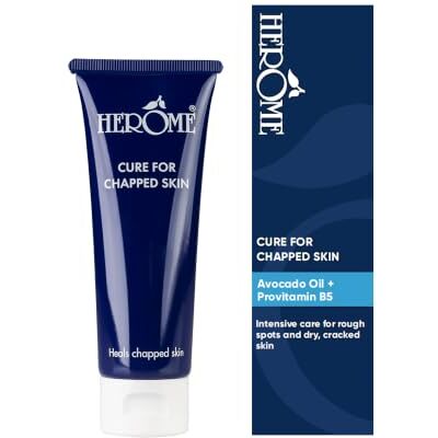 Herome Klovenkuur Cure For Chapped Skin Bestrijdt en verzacht nare kloven! Zorgt ervoor dat eenmaal ontstane kloven zacht worden en snel verdwijnen 75ml. Herome Klovenkuur Cure For Chapped Skin Bestrijdt en verzacht nare kloven! Zorgt ervoor dat eenmaal ontstane kloven zacht worden en snel verdwijnen 75ml.