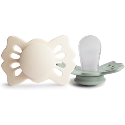 FRIGG Lucky set van 2 fopspenen siliconen fopspeen BPA-vrij gemaakt in Denemarken symmetrische fopspeen crème/salie (maat 1 (0-6 maanden)) FRIGG Lucky set van 2 fopspenen siliconen fopspeen BPA-vrij gemaakt in Denemarken symmetrische fopspeen crème/salie (maat 1 (0-6 maanden))