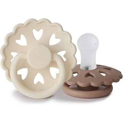 FRIGG Fairytale 2 stuks fopspenen siliconen fopspeen BPA-vrij gemaakt in Denemarken symmetrische kersenspeen (Cream/Silky Satin, maat 1 (0-6 maanden)) FRIGG Fairytale 2 stuks fopspenen siliconen fopspeen BPA-vrij gemaakt in Denemarken symmetrische kersenspeen (Cream/Silky Satin, maat 1 (0-6 maanden))