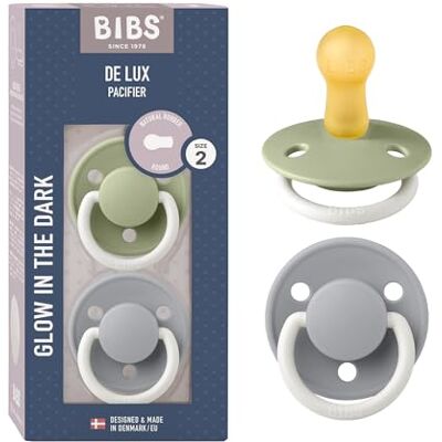 Bibs De Lux Speen verpakking van 2 stuks. BPA-vrij, Ronde speen. Natuurlijk rubberlatex, Maat 2 (6-18 maanden), Sage NIGHT / Cloud NIGHT Bibs De Lux Speen verpakking van 2 stuks. BPA-vrij, Ronde speen. Natuurlijk rubberlatex, Maat 2 (6-18 maanden), Sage NIGHT / Cloud NIGHT