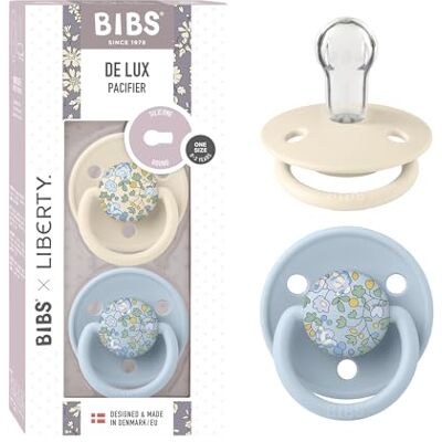 Bibs x Liberty De Lux fopspeen, 0+ maanden, set van 2, rond, Eloise Baby Siliconen, eenheidsmaat, BPA-vrij, gemaakt in Denemarken, hoge zuigacceptatie, ventilatiegaten Bibs x Liberty De Lux fopspeen, 0+ maanden, set van 2, rond, Eloise Baby Siliconen, eenheidsmaat, BPA-vrij, gemaakt in Denemarken, hoge zuigacceptatie, ventilatiegaten