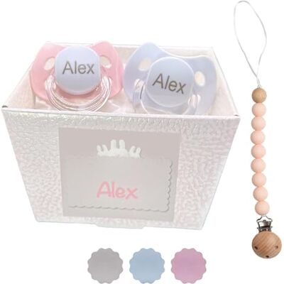 BebeDeParis Personaliseerbare fopspeen en babyfopspeen met voornaam, voor baby's van 0-6 maanden, siliconen speen, BPA-vrij, gepresenteerd in een elegante vintage doos (roze, 2 fopspenen + fopspeen BebeDeParis Personaliseerbare fopspeen en babyfopspeen met voornaam, voor baby's van 0-6 maanden, siliconen speen, BPA-vrij, gepresenteerd in een elegante vintage doos (roze, 2 fopspenen + fopspeen