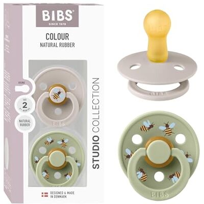 Bibs Colour Studio fopspeen set van 2 fopspenen, BPA-vrij, ronde speen, natuurlijk rubberlatex, gemaakt in Denemarken, maat 2 (6-18 maanden), mushroom/salie Bibs Colour Studio fopspeen set van 2 fopspenen, BPA-vrij, ronde speen, natuurlijk rubberlatex, gemaakt in Denemarken, maat 2 (6-18 maanden), mushroom/salie