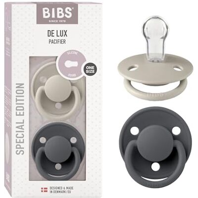 Bibs De Lux fopspeen, set van 2, BPA-vrij, ronde speen, gemaakt in Denemarken, eenheidsmaat (2 stuks), zand/ijzer Bibs De Lux fopspeen, set van 2, BPA-vrij, ronde speen, gemaakt in Denemarken, eenheidsmaat (2 stuks), zand/ijzer