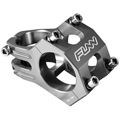 FUNN duro MTB stuurpen met stuurklem 31,8 mm – de stuurpen van ultralichte en robuuste legering, voor mountainbike en BMX-fiets FUNN duro MTB stuurpen met stuurklem 31,8 mm – de stuurpen van ultralichte en robuuste legering, voor mountainbike en BMX-fiets