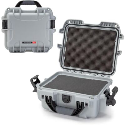 NANUK 905 Lichte en waterdichte beschermhoes van hars NK-7 met aanpasbare schuimrubberen inzet (31,75 x 25,65 x 15,24 cm) (zilver) NANUK 905 Lichte en waterdichte beschermhoes van hars NK-7 met aanpasbare schuimrubberen inzet (31,75 x 25,65 x 15,24 cm) (zilver)