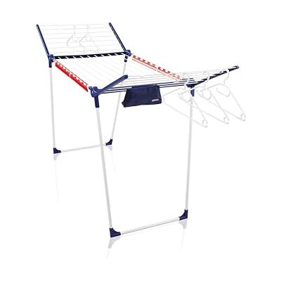 Leifheit Pegasus 200 wasrek, 20 meter wasrek, opklapbare vleugels van 107 cm, stabiele staande droger, 5 kleerhangers, 4 houders voor kleine onderdelen en tas voor wasknijpers Leifheit Pegasus 200 wasrek, 20 meter wasrek, opklapbare vleugels van 107 cm, stabiele staande droger, 5 kleerhangers, 4 houders voor kleine onderdelen en tas voor wasknijpers