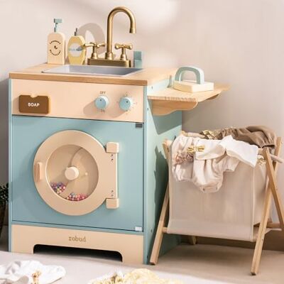 ROBUD Houten wasmachine voor kinderen met wasmand, strijkplank, wasmiddel en meer. Geschikt voor kinderen vanaf 3 jaar. ROBUD Houten wasmachine voor kinderen met wasmand, strijkplank, wasmiddel en meer. Geschikt voor kinderen vanaf 3 jaar.