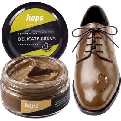 Kaps Delicate Cream Professionele crème Schoencrème en verzorging voor het reinigen en opfrissen van natuurlijk leer en kunstleer (50 ml) Pour cuir naturel et synthétique, soin nourrissant pour chaussures, plusieurs couleurs 50ml - 1.70 fl.oz. Kaps Delicate Cream Professionele crème Schoencrème en verzorging voor het reinigen en opfrissen van natuurlijk leer en kunstleer (50 ml) Pour cuir naturel et synthétique, soin nourrissant pour chaussures, plusieurs couleurs 50ml - 1.70 fl.oz.