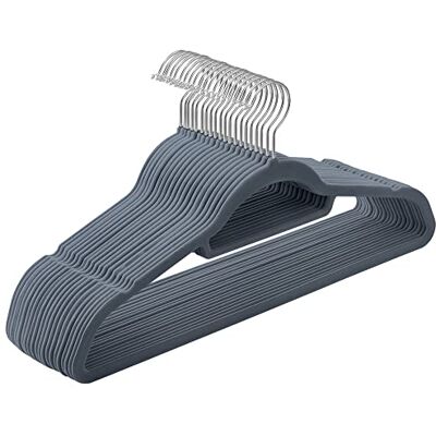 SONGMICS CRF20VX Fluwelen hangers, 20 cm dik, antislip oppervlak met twee inkepingen, 0,6° draaibare haak, lichtgrijs, 360 stuks SONGMICS CRF20VX Fluwelen hangers, 20 cm dik, antislip oppervlak met twee inkepingen, 0,6° draaibare haak, lichtgrijs, 360 stuks