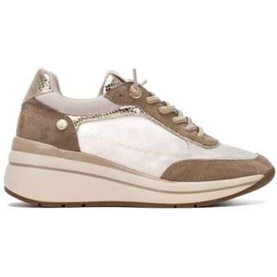 XTI Damessneakers – comfortabele en veelzijdige schoenen – casual mode 39 EU XTI Damessneakers – comfortabele en veelzijdige schoenen – casual mode 39 EU