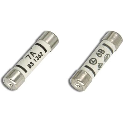 SKROSS Lot de 3 fusibles de rechange universels pour adaptateur de voyage BS1362 7 A 240 V CA SKROSS Lot de 3 fusibles de rechange universels pour adaptateur de voyage BS1362 7 A 240 V CA