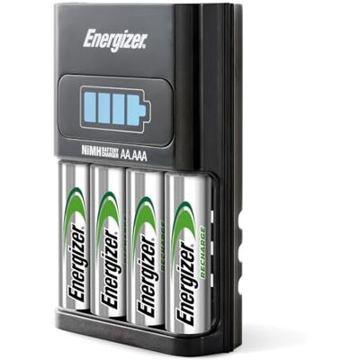 Energizer acculader, oplaadbaar, AA en AAA, express oplader (4 AA-batterijen meegeleverd) Energizer acculader, oplaadbaar, AA en AAA, express oplader (4 AA-batterijen meegeleverd)