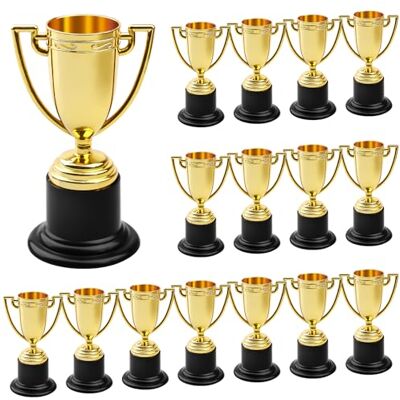 BAIFULAI 16 stuks mini-bekers voor kinderen: hoogwaardige trofeeën, lichte plastic trofeebekers, mini-cups, kinderverjaardagsbekers, kleine bekers voor kinderen, voor kamers BAIFULAI 16 stuks mini-bekers voor kinderen: hoogwaardige trofeeën, lichte plastic trofeebekers, mini-cups, kinderverjaardagsbekers, kleine bekers voor kinderen, voor kamers