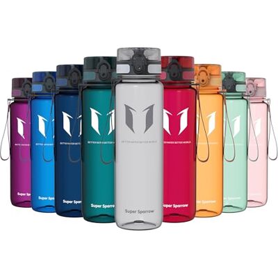 Super Sparrow Sportfles & Morsvrije Kinderfles 1L BPA-vrij Ideale Tritan Waterfles voor Sport, Fiets, Fitness, Universiteit, Buiten Licht, Duurzaam Drinkfles Étanche, Gourdes eau, Légère, Lave-vaisselle, Flip Top, 1-Clic, Ergonomique, Fitness, Gym, Rand Super Sparrow Sportfles & Morsvrije Kinderfles 1L BPA-vrij Ideale Tritan Waterfles voor Sport, Fiets, Fitness, Universiteit, Buiten Licht, Duurzaam Drinkfles Étanche, Gourdes eau, Légère, Lave-vaisselle, Flip Top, 1-Clic, Ergonomique, Fitness, Gym, Rand