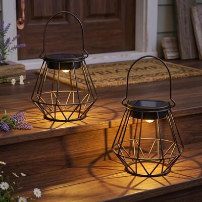 Kimjo Zonnelampen voor buiten, tuin, led-zonnelampen voor staand balkon Set van 2 lantaarns op zonne-energie, IP65, waterdicht, voor buiten, van metaal, warm wit Kimjo Zonnelampen voor buiten, tuin, led-zonnelampen voor staand balkon Set van 2 lantaarns op zonne-energie, IP65, waterdicht, voor buiten, van metaal, warm wit
