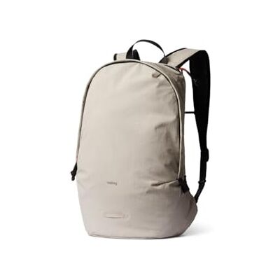Bellroy Lite Daypack (lichte performance-rugzak) gemaakt van 100% gerecyclede stof, robuust en waterdicht Bellroy Lite Daypack (lichte performance-rugzak) gemaakt van 100% gerecyclede stof, robuust en waterdicht