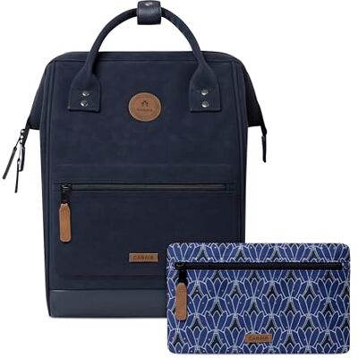 Cabaïa CABAIA Rugzak Adventurer Zürich – medium 18 l – waterafstotend – laptopvak 13 inch – 2 vakken – veganistisch – reistas, zakelijk, school voor dames en heren – blauw Cabaïa CABAIA Rugzak Adventurer Zürich – medium 18 l – waterafstotend – laptopvak 13 inch – 2 vakken – veganistisch – reistas, zakelijk, school voor dames en heren – blauw
