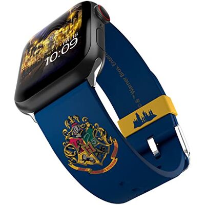 MobyFox Harry Potter Hogwarts Color Edition Officieel gelicentieerde siliconen Smartwatch band compatibel met Apple Watch, past op 38 mm, 40 mm, 42 mm en 44 mm MobyFox Harry Potter Hogwarts Color Edition Officieel gelicentieerde siliconen Smartwatch band compatibel met Apple Watch, past op 38 mm, 40 mm, 42 mm en 44 mm