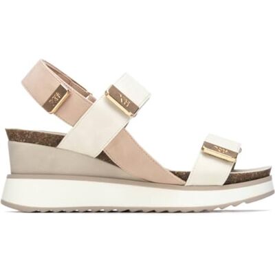 XTI Damessandalen – comfortabele en veelzijdige schoenen – casual mode 40 EU XTI Damessandalen – comfortabele en veelzijdige schoenen – casual mode 40 EU