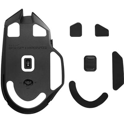 kwmobile Muispad compatibel met Razer Basilisk V3 X HyperSpeed Zelfklevende vervangende muisvoet van zacht rubber zwart kwmobile Muispad compatibel met Razer Basilisk V3 X HyperSpeed Zelfklevende vervangende muisvoet van zacht rubber zwart