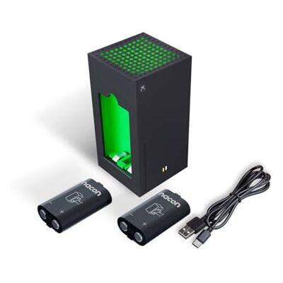 Nacon Oplaadstation voor twee externe -batterijen, geleverd met twee oplaadbare 140 mAh batterijen en een 100 cm USB-A/USB-C-kabel Nacon Oplaadstation voor twee externe -batterijen, geleverd met twee oplaadbare 140 mAh batterijen en een 100 cm USB-A/USB-C-kabel