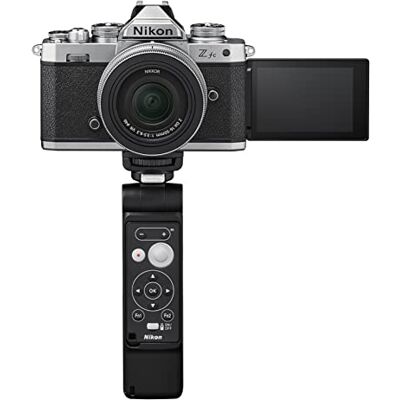 Nikon Z FC + Z 16-50 Silver Vlogger Kit met statief + microfoon + afstandsbediening Nikon Z FC + Z 16-50 Silver Vlogger Kit met statief + microfoon + afstandsbediening