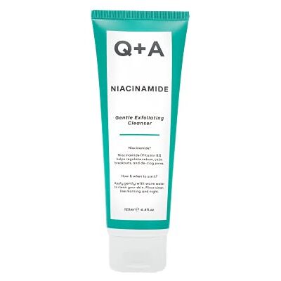 Q+A Zachte peelingreiniger met niacinamide, inuline en fructose beschermen je huid tegen irritatie en gevoeligheid en bevordert tegelijkertijd een heldere en kalme huid, 125 ml Q+A Zachte peelingreiniger met niacinamide, inuline en fructose beschermen je huid tegen irritatie en gevoeligheid en bevordert tegelijkertijd een heldere en kalme huid, 125 ml
