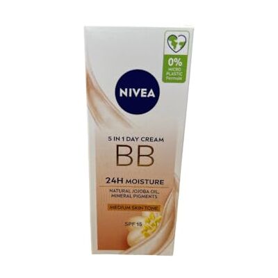 NIVEA BB 5-in-1 dagcrème, 24 uur vocht (50 ml), BB crème voor middelgrote tot donkere huid met SPF 15, dagcrème met biologische jojoba-olie en make-up pigmenten NIVEA BB 5-in-1 dagcrème, 24 uur vocht (50 ml), BB crème voor middelgrote tot donkere huid met SPF 15, dagcrème met biologische jojoba-olie en make-up pigmenten