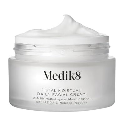 Medik8 Total Moisture Dagelijkse vochtinbrengende crème voor het gezicht, 50 ml Medik8 Total Moisture Dagelijkse vochtinbrengende crème voor het gezicht, 50 ml