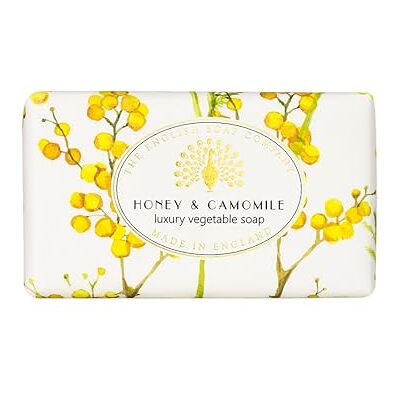 The English Soap Company Vintage verpakte zeep, sheaboterzeep, kaneelgeur, hydraterend voor het lichaam, kaneel en sinaasappelgeur, 190 g The English Soap Company Vintage verpakte zeep, sheaboterzeep, kaneelgeur, hydraterend voor het lichaam, kaneel en sinaasappelgeur, 190 g