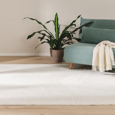 benuta Basic Vloerkleed voor woonkamer, imitatiebont, crème, 160 x 230 cm, voor slaapkamer, kantoor, hal, baby, zacht, antislip, wasbaar, vloerverwarming benuta Basic Vloerkleed voor woonkamer, imitatiebont, crème, 160 x 230 cm, voor slaapkamer, kantoor, hal, baby, zacht, antislip, wasbaar, vloerverwarming
