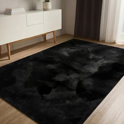 benuta Basic Vloerkleed voor woonkamer, imitatiebont, zwart, 230 x 330 cm, voor slaapkamer, kantoor, hal, baby, zacht, antislip, wasbaar, vloerverwarming benuta Basic Vloerkleed voor woonkamer, imitatiebont, zwart, 230 x 330 cm, voor slaapkamer, kantoor, hal, baby, zacht, antislip, wasbaar, vloerverwarming