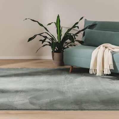 benuta Basic Vloerkleed voor woonkamer, imitatiebont, groen, 140 x 200 cm, voor slaapkamer, kantoor, hal, baby, zacht, antislip, wasbaar, vloerverwarming benuta Basic Vloerkleed voor woonkamer, imitatiebont, groen, 140 x 200 cm, voor slaapkamer, kantoor, hal, baby, zacht, antislip, wasbaar, vloerverwarming
