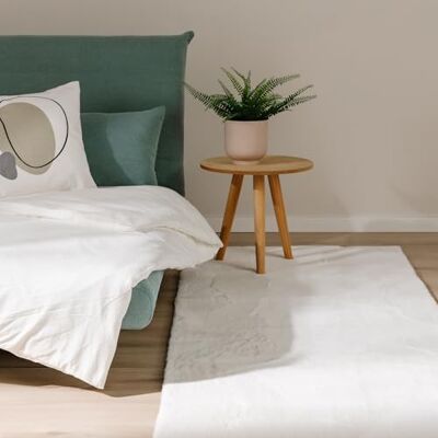 benuta Basic Vloerkleed voor woonkamer, imitatiebont, voor slaapkamer, kantoor, hal, baby, zacht, antislip, wasbaar, vloerverwarming, crèmekleurig, 70 x 200 cm benuta Basic Vloerkleed voor woonkamer, imitatiebont, voor slaapkamer, kantoor, hal, baby, zacht, antislip, wasbaar, vloerverwarming, crèmekleurig, 70 x 200 cm