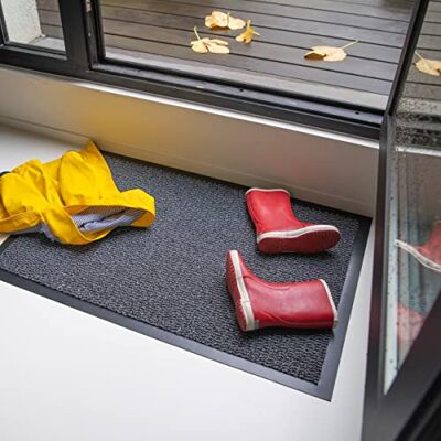 Studio M Deurmat voor de ingang binnen 80 x 120 cm Groot formaat Absorberend Antislip Wasbaar Stofdicht voor alle vloeren Onder deur UV-bestendig Antraciet/zwart Studio M Deurmat voor de ingang binnen 80 x 120 cm Groot formaat Absorberend Antislip Wasbaar Stofdicht voor alle vloeren Onder deur UV-bestendig Antraciet/zwart