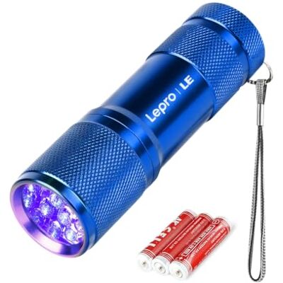 Lepro UV-lamp, 395 nm, led, 3 AAA-batterijen, inclusief sensor, blauw Veelzijdige uv-zaklamp voor het detecteren van urine, schorpioenen, bankbiljetten. Compact en krachtig Lepro UV-lamp, 395 nm, led, 3 AAA-batterijen, inclusief sensor, blauw Veelzijdige uv-zaklamp voor het detecteren van urine, schorpioenen, bankbiljetten. Compact en krachtig