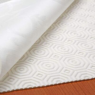 Euromat Ondertafelkleed, tafelbescherming, beschermend ondertafelkleed per meter, lengte naar keuze, wit (360 x 140 cm) Euromat Ondertafelkleed, tafelbescherming, beschermend ondertafelkleed per meter, lengte naar keuze, wit (360 x 140 cm)