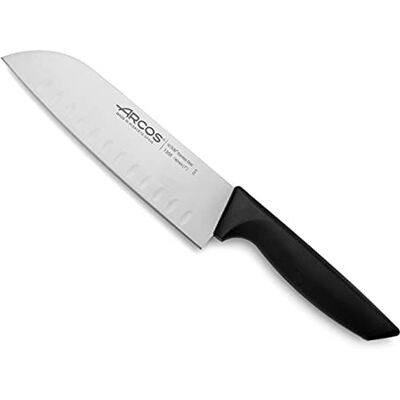 Arcos Serie Niza – Santoku mes – lemmet van roestvrij staal nitrum 180 mm – handvat polypropyleen kleur: zwart Arcos Serie Niza – Santoku mes – lemmet van roestvrij staal nitrum 180 mm – handvat polypropyleen kleur: zwart