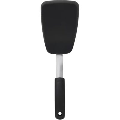 OXO Good Grips Flexibele spatel 32 cm zwart grote panschep van roestvrij staal en siliconen voor het eenvoudig omdraaien van gebakken eieren, hamburgers en meer OXO Good Grips Flexibele spatel 32 cm zwart grote panschep van roestvrij staal en siliconen voor het eenvoudig omdraaien van gebakken eieren, hamburgers en meer