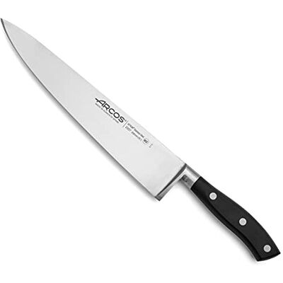 Arcos Gesmeed koksmes van staal. Professioneel scherp mes voor het snijden van vlees. Ergonomische handgreep van polyoxymethyleen en lemmet van 250 mm. Riviera-serie. Kleur: zwart. Arcos Gesmeed koksmes van staal. Professioneel scherp mes voor het snijden van vlees. Ergonomische handgreep van polyoxymethyleen en lemmet van 250 mm. Riviera-serie. Kleur: zwart.