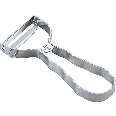 Kai Universele dunschiller van roestvrij staal met lemmet van 5 cm/handvat van 9 cm, dunschiller voor groenten, fruit, aardappelen, asperges, zilver Kai Universele dunschiller van roestvrij staal met lemmet van 5 cm/handvat van 9 cm, dunschiller voor groenten, fruit, aardappelen, asperges, zilver