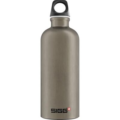 Sigg Traveller Smoked Pearl waterfles (0,6 L), vervuilingsvrije en lekvrije metalen fles, lichtgewicht aluminium fles met schroefdop Sigg Traveller Smoked Pearl waterfles (0,6 L), vervuilingsvrije en lekvrije metalen fles, lichtgewicht aluminium fles met schroefdop