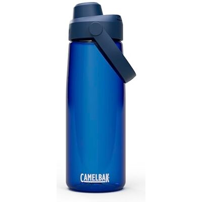 CAMELBAK Thrive Chug Bouteille d'eau de 750 ml avec Tritan Renew – Couvercle anti-fuite, Oxford CAMELBAK Thrive Chug Bouteille d'eau de 750 ml avec Tritan Renew – Couvercle anti-fuite, Oxford
