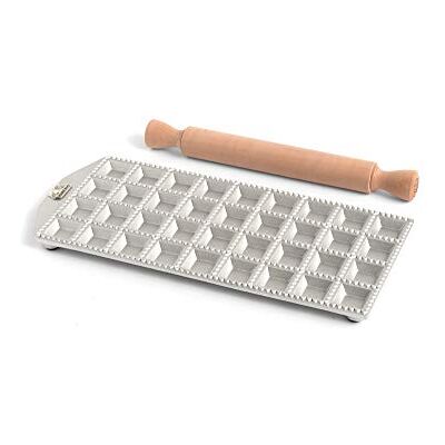 Marcato Ravioli-vorm, ravioli-machine, zelfgemaakte raviolivormen, 35 mm vierkante snede, ruimte om te vullen, inclusief houten deegroller, gemaakt in Italië. Marcato Ravioli-vorm, ravioli-machine, zelfgemaakte raviolivormen, 35 mm vierkante snede, ruimte om te vullen, inclusief houten deegroller, gemaakt in Italië.