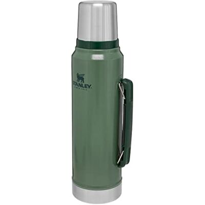 Stanley Classic Legendary Bottle 1L / 1.1QT Hammertone Green – Thermosfles houdt 24 uur warm of koud Vaatwasserbestendig Roestvrijstalen Thermoskan Lekvrij BPA-vrij Maintient la Température 24h (Chaud/Froid) Bouteille Isotherme Sans BPA Gourde Isotherme Stanley Classic Legendary Bottle 1L / 1.1QT Hammertone Green – Thermosfles houdt 24 uur warm of koud Vaatwasserbestendig Roestvrijstalen Thermoskan Lekvrij BPA-vrij Maintient la Température 24h (Chaud/Froid) Bouteille Isotherme Sans BPA Gourde Isotherme