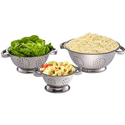Relaxdays Pastavergiet, set van 3, afdruiprek Ø 15 cm, 20 cm & 25 cm, roestvrij staal, met handgrepen, keuken, zilver Relaxdays Pastavergiet, set van 3, afdruiprek Ø 15 cm, 20 cm & 25 cm, roestvrij staal, met handgrepen, keuken, zilver